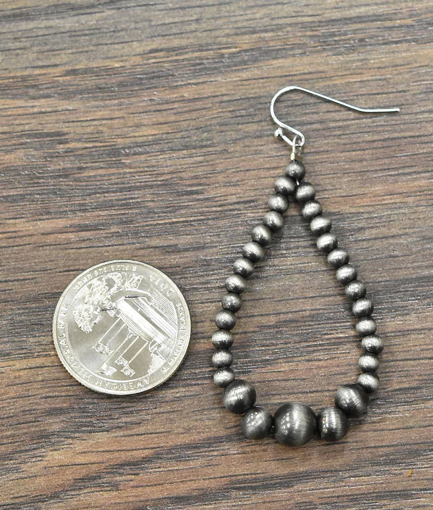 Claire Pearl Earrings