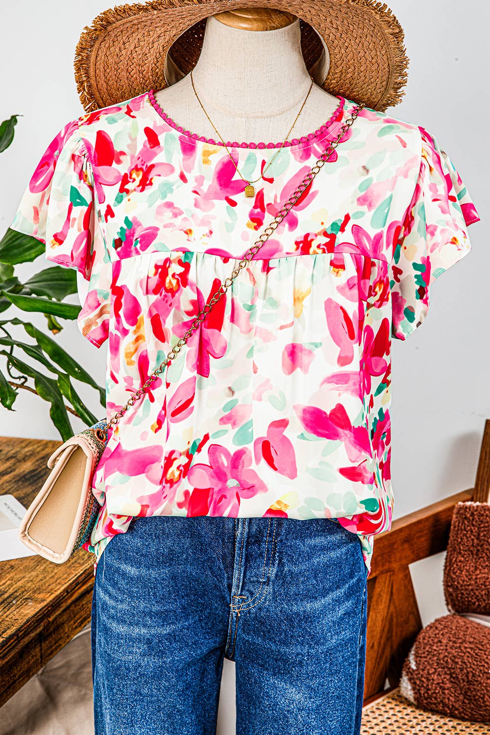 Floral Flutter Sleeve Round Neck Casual Blouse