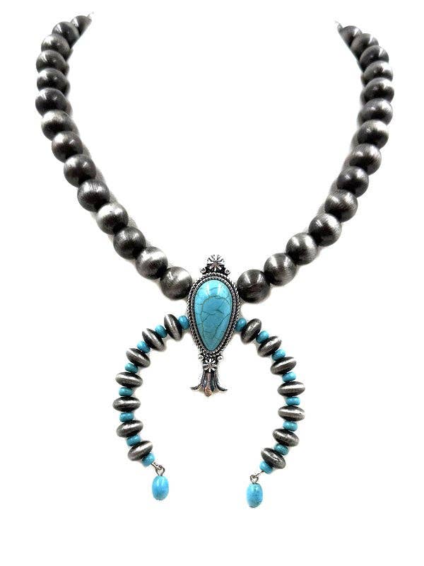 Western Navajo Pearl Naja Necklace