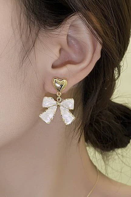 BOW GOLD HEART DROP EARRINGS