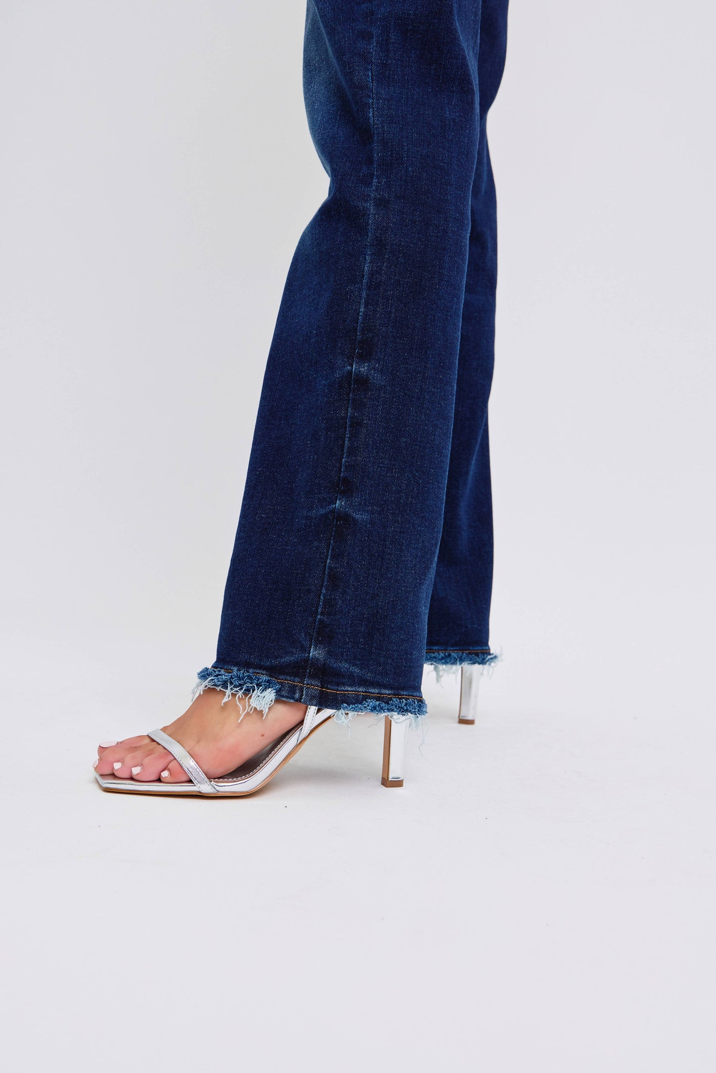 Judy Blue Mid Rise Straight Leg with Fray Hem