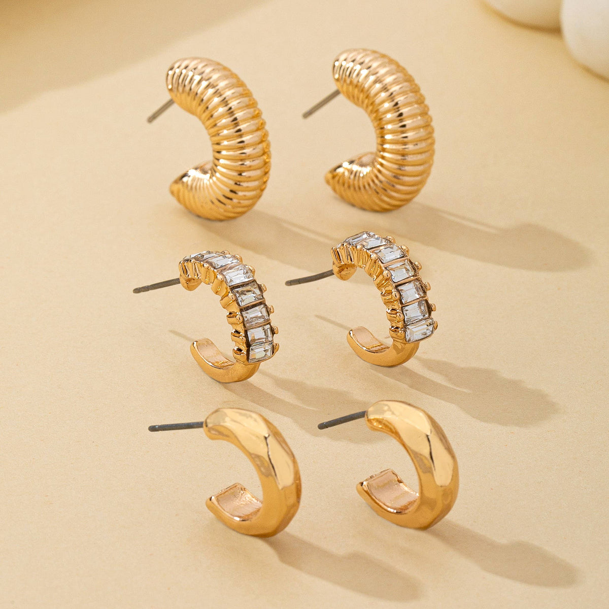 Rhinestone Textured Hoop Earring Set