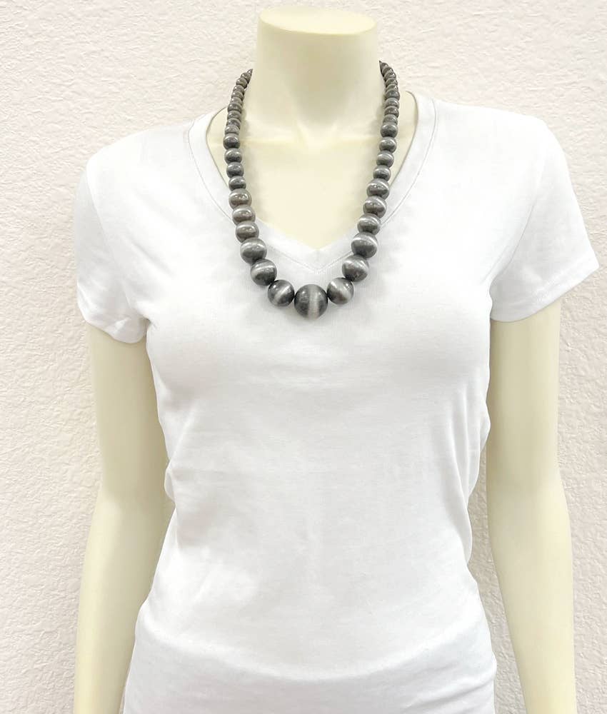 Dani Pearl Necklace