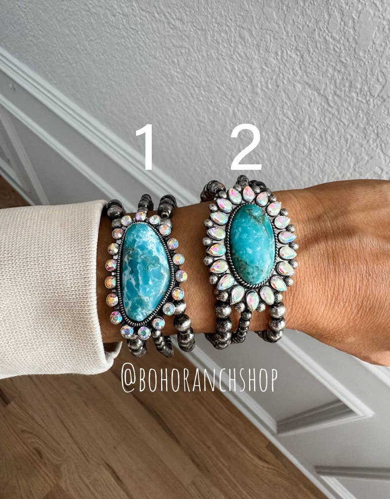 3 Layered Navajo Pearl Stretch Bracelet w/ Turquoise Stone