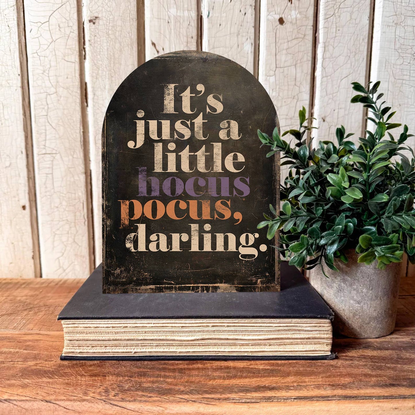 Hocus Pocus Arched Shelf Sitter