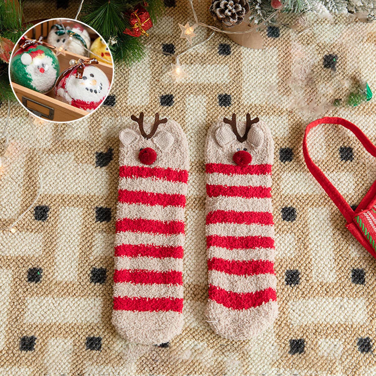 SANTA CLAUS FUZZY CHRISTMAS SOCKS