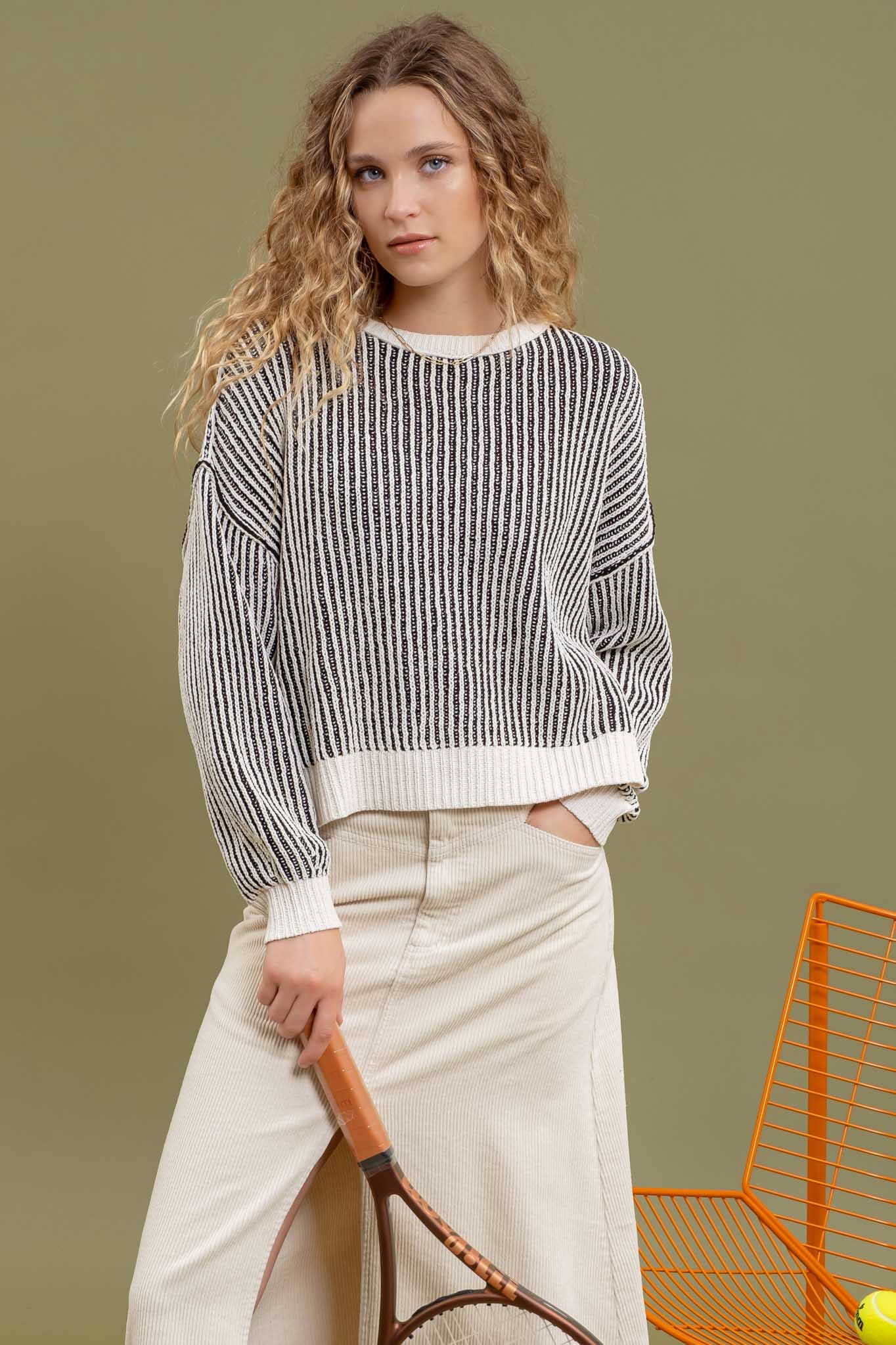TEXTURED CREWNECK SWEATER