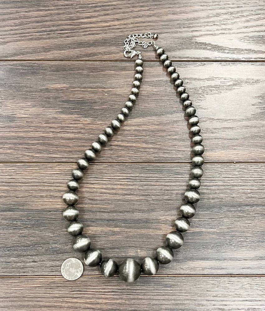 Dani Pearl Necklace