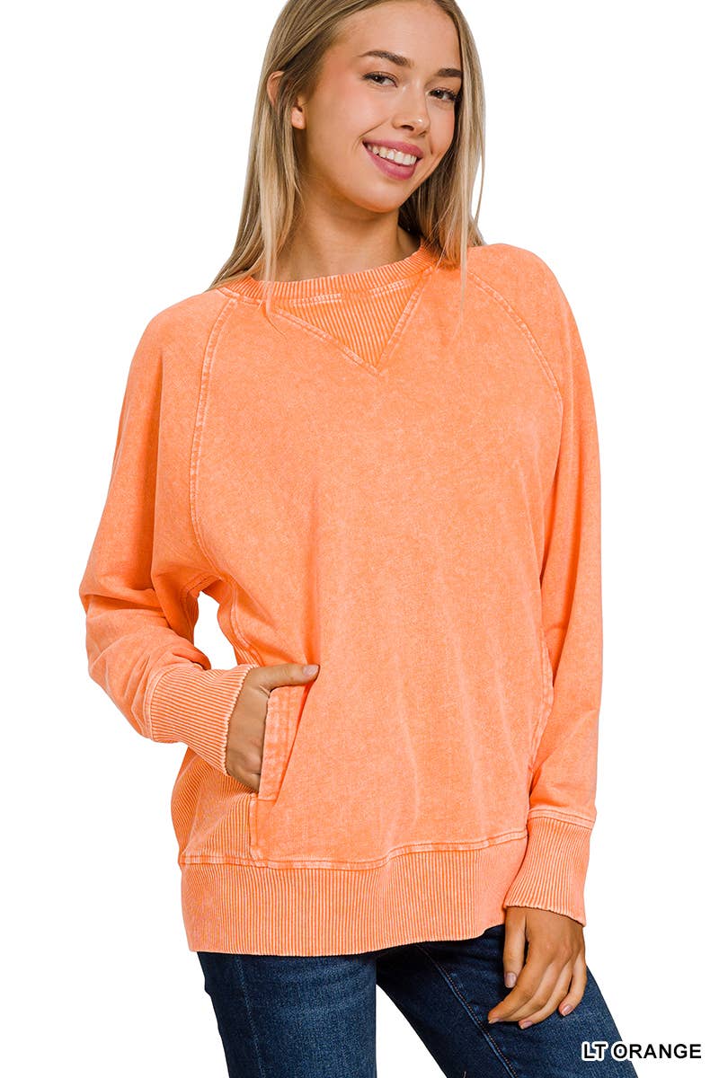 Acid Washed  Pullover With Pockets
