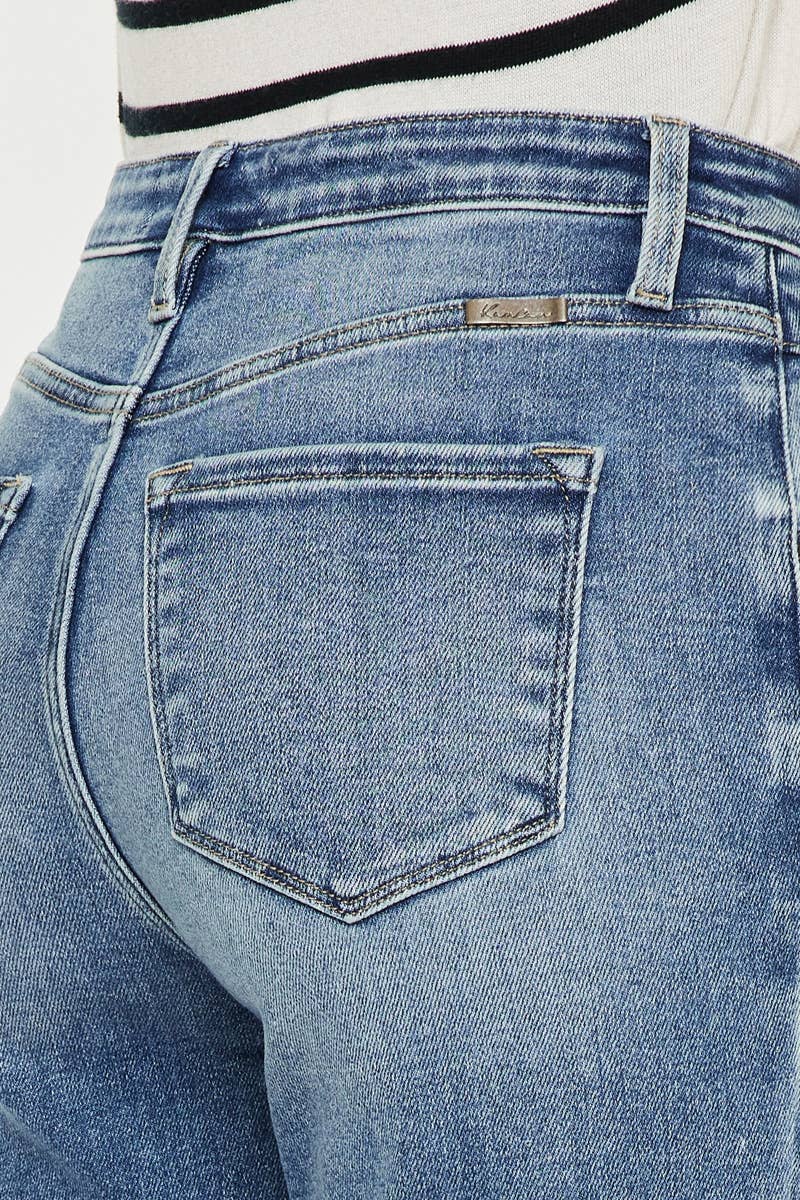 KANCAN HIGH RISE SLIM STRAIGHT Jeans