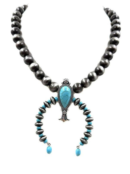Western Navajo Pearl Naja Necklace
