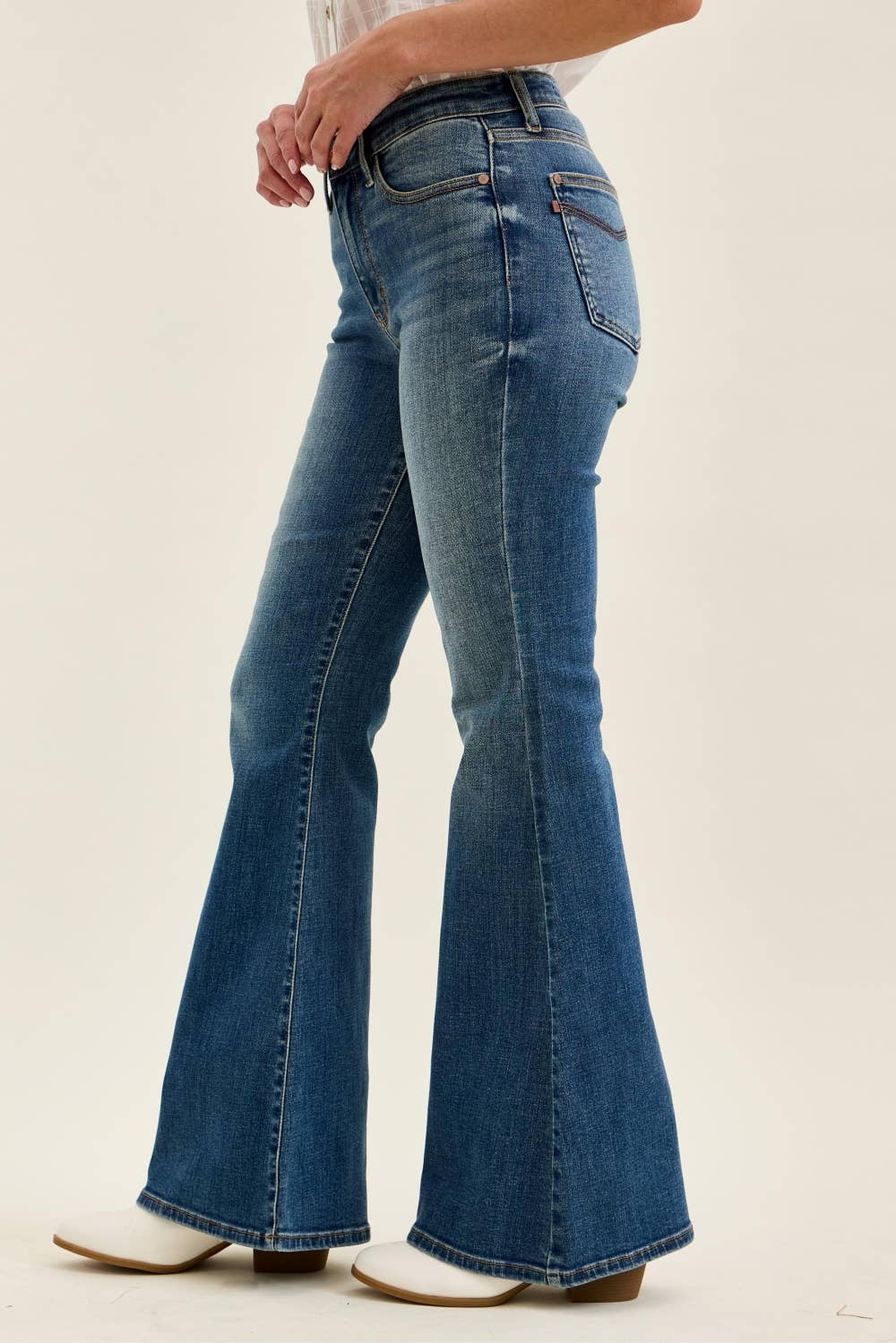 Jaqueline Flare Jeans