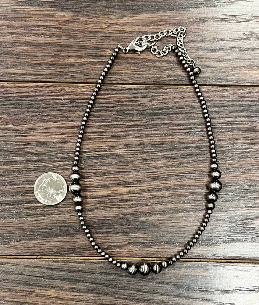 15" Clustered Polish Navajo Necklace