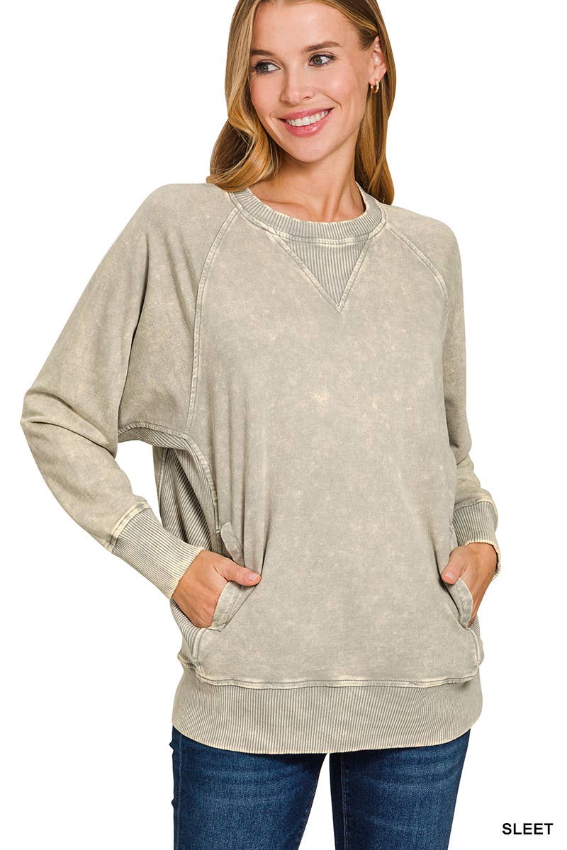 Acid Washed  Pullover With Pockets