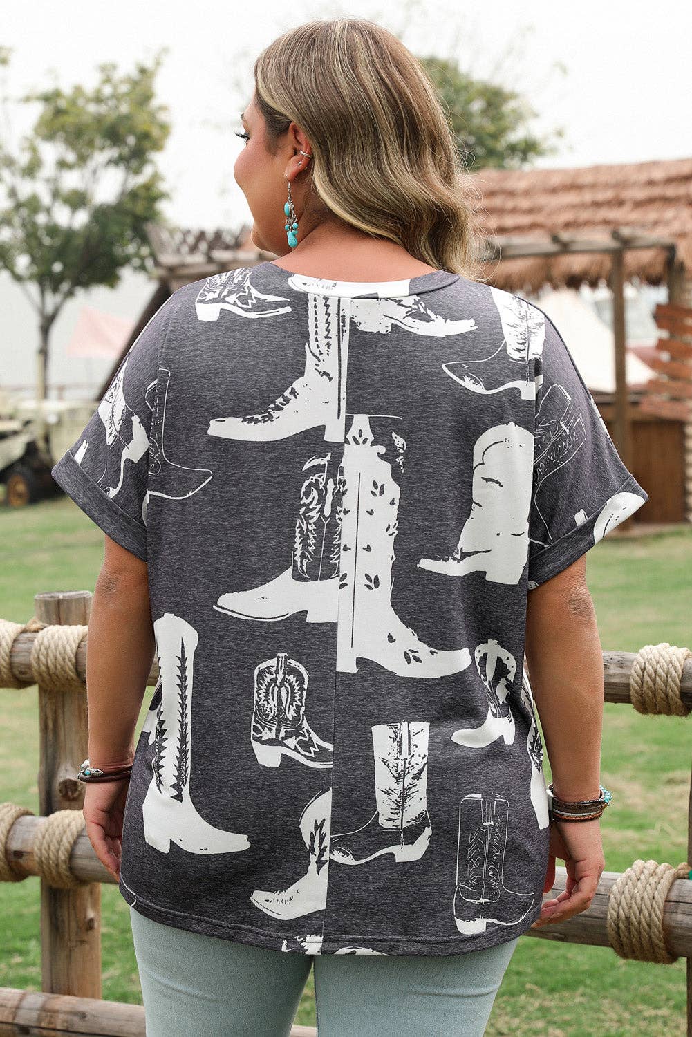 Western Boots Graphic Plus Size Casual Tee