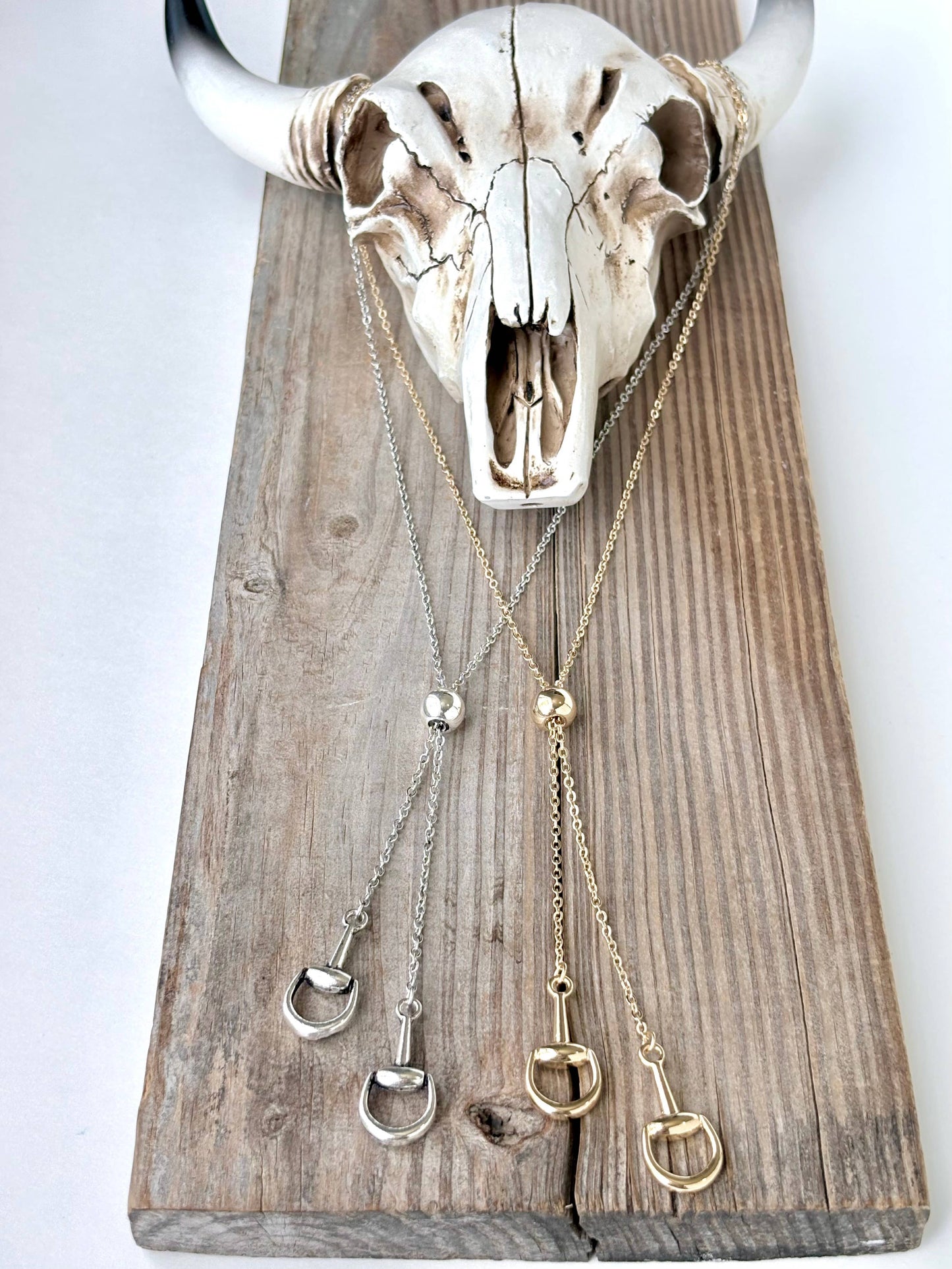 Nickie Necklace
