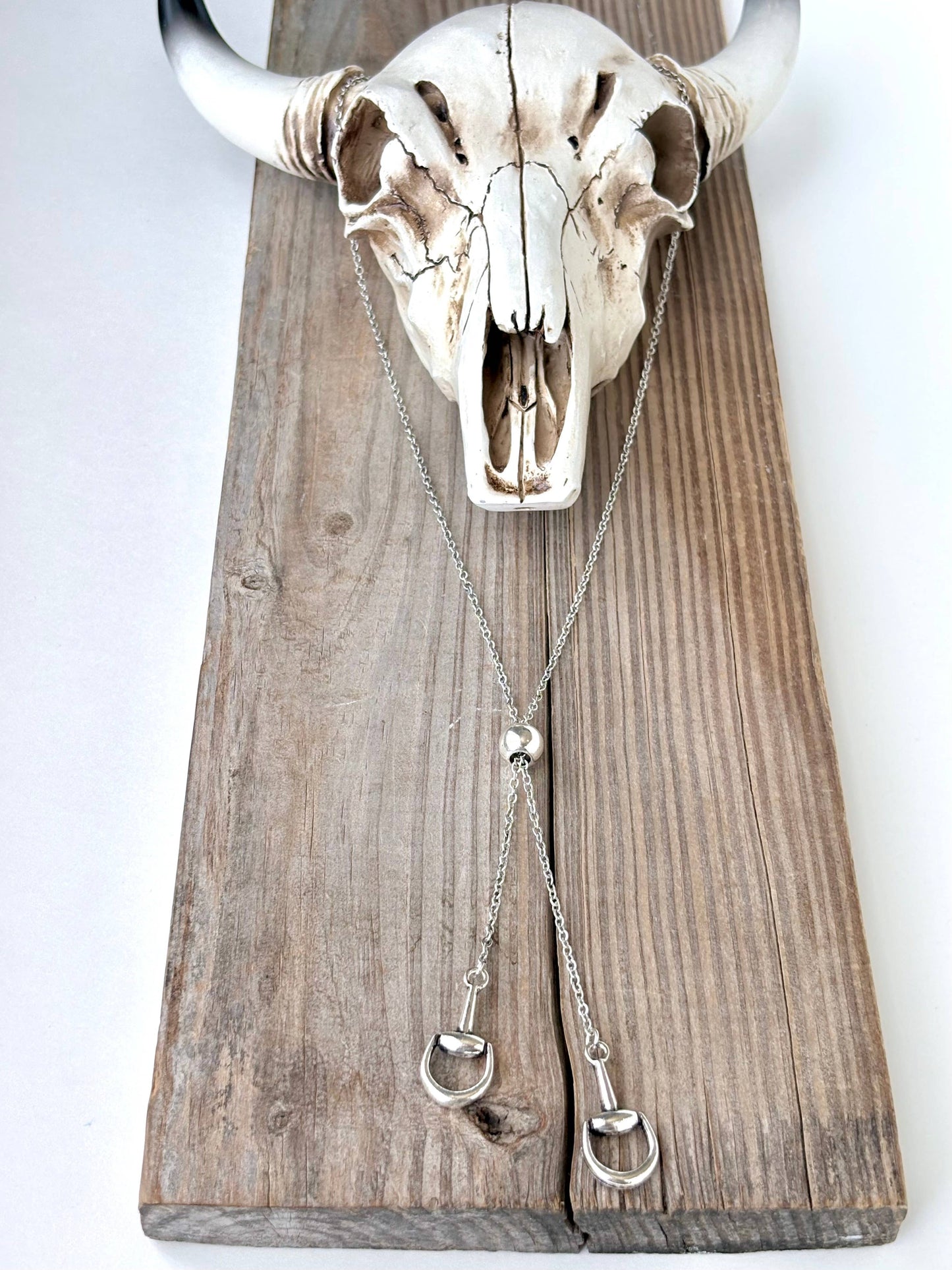 Nickie Necklace