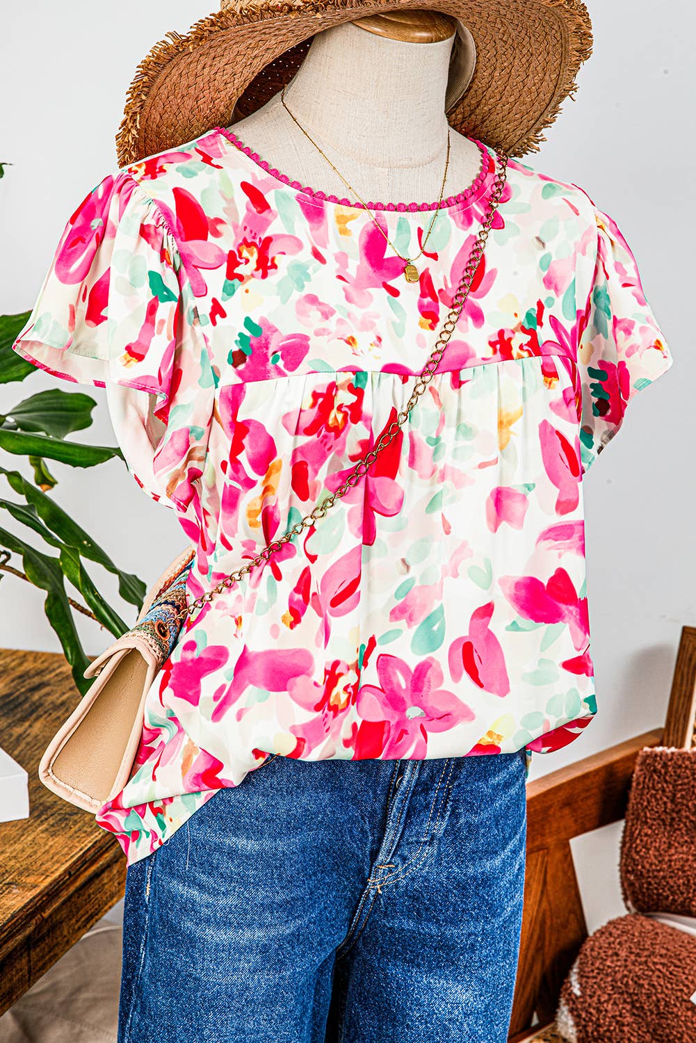 Floral Flutter Sleeve Round Neck Casual Blouse