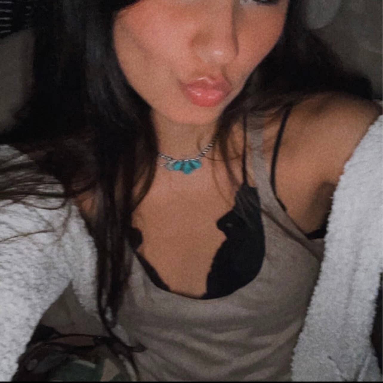 Western Stone Pendant Choker Necklace