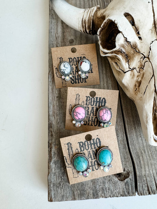 Western Oval Stone Stud Earrings