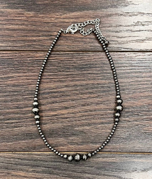 15" Clustered Polish Navajo Necklace