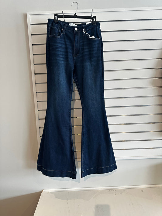 Kancan "Riley" Dark Wash Super Flare