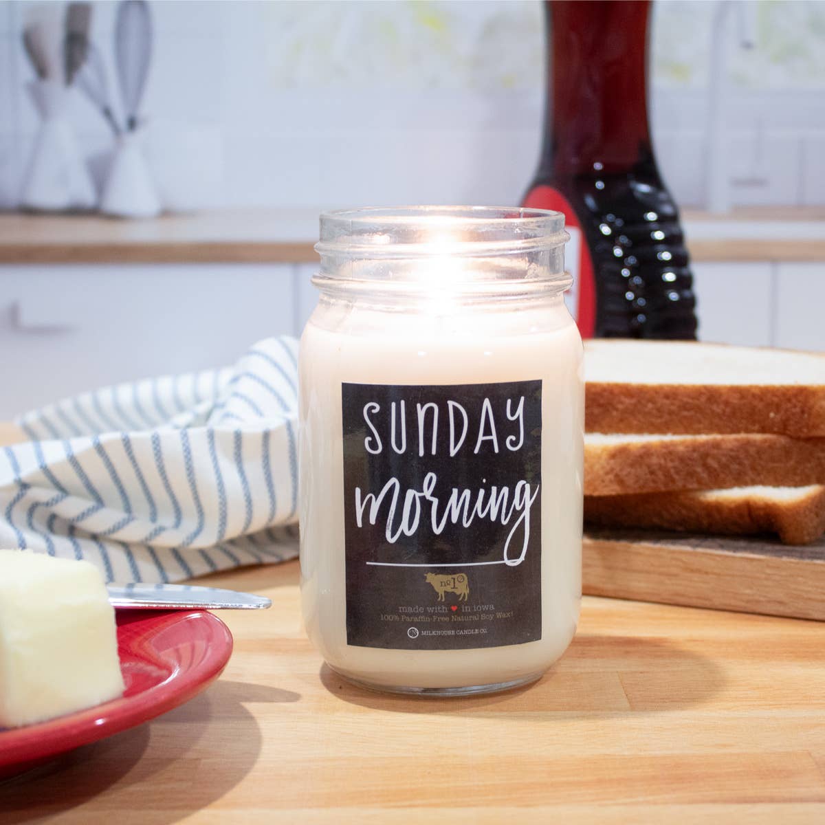 13 oz Mason Jar Candle: Sunday Morning