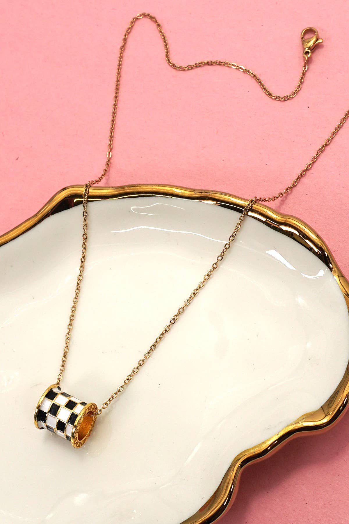 BARREL NECKLACE