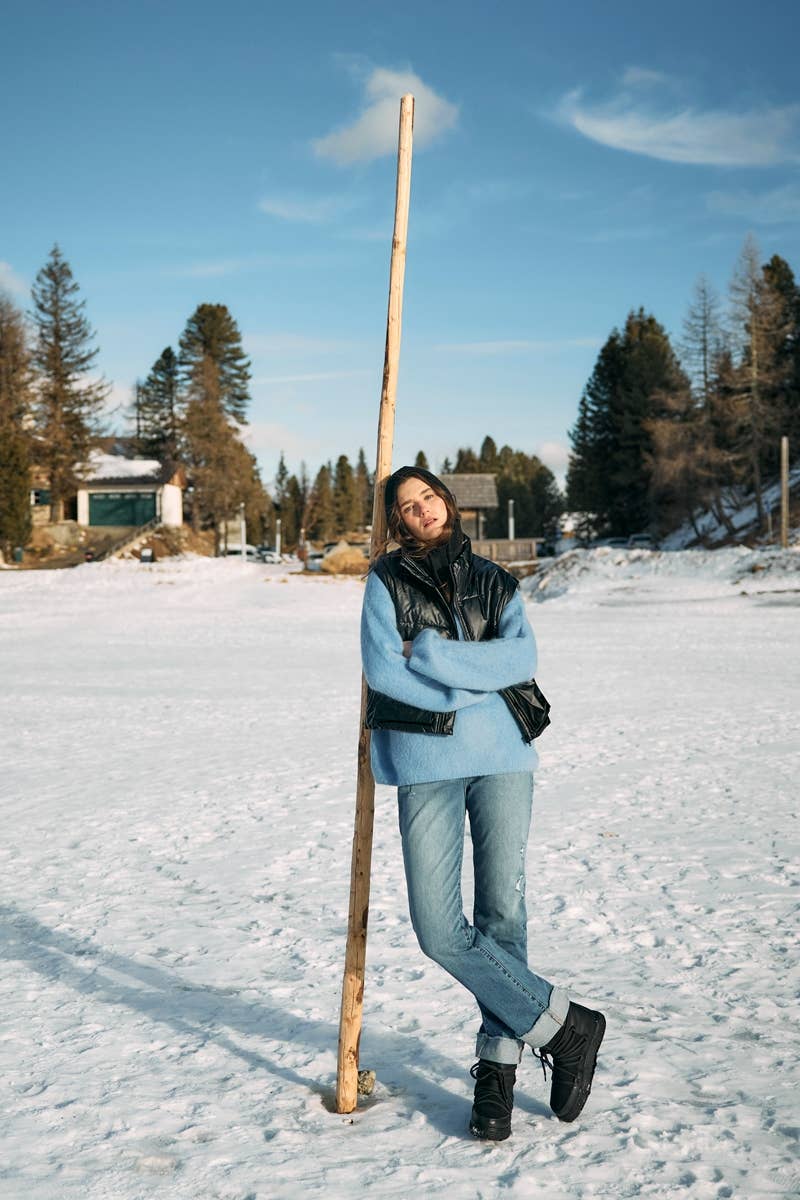 Kancan"Shy" HIGH RISE STRAIGHT JEANS