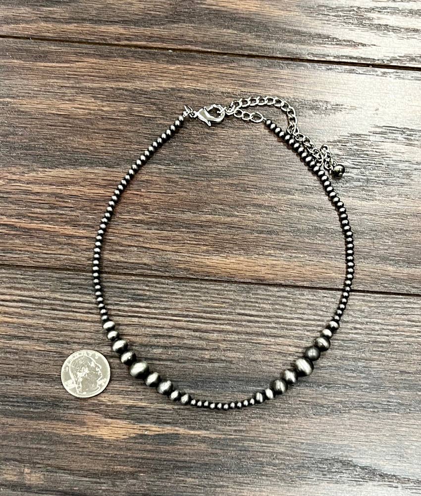 16" Clustered Navajo Bead Necklace