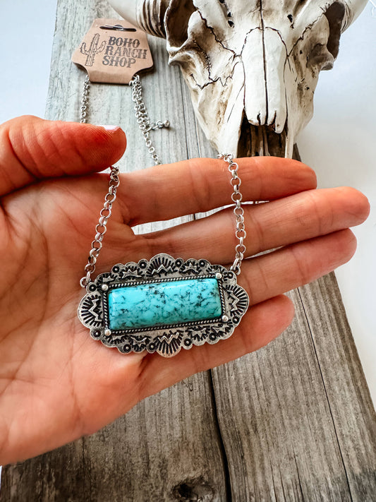 Western Rectangle Stone Pendant Necklace