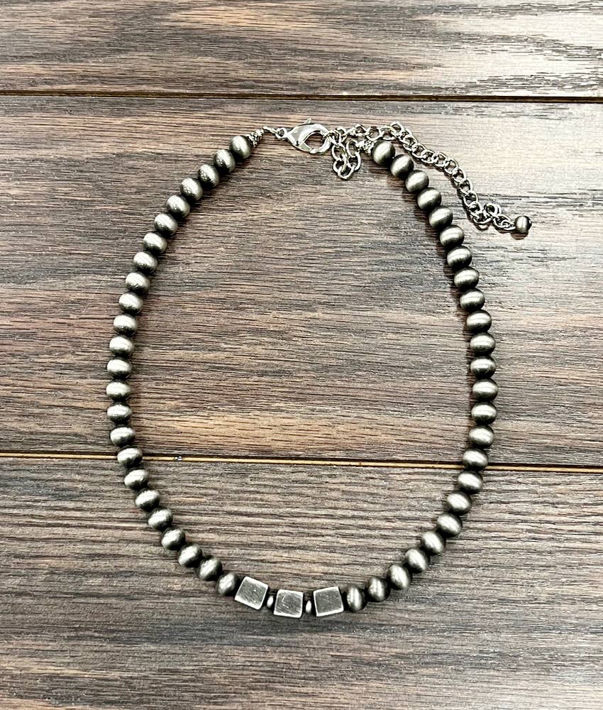 Jamie Pearl Necklace