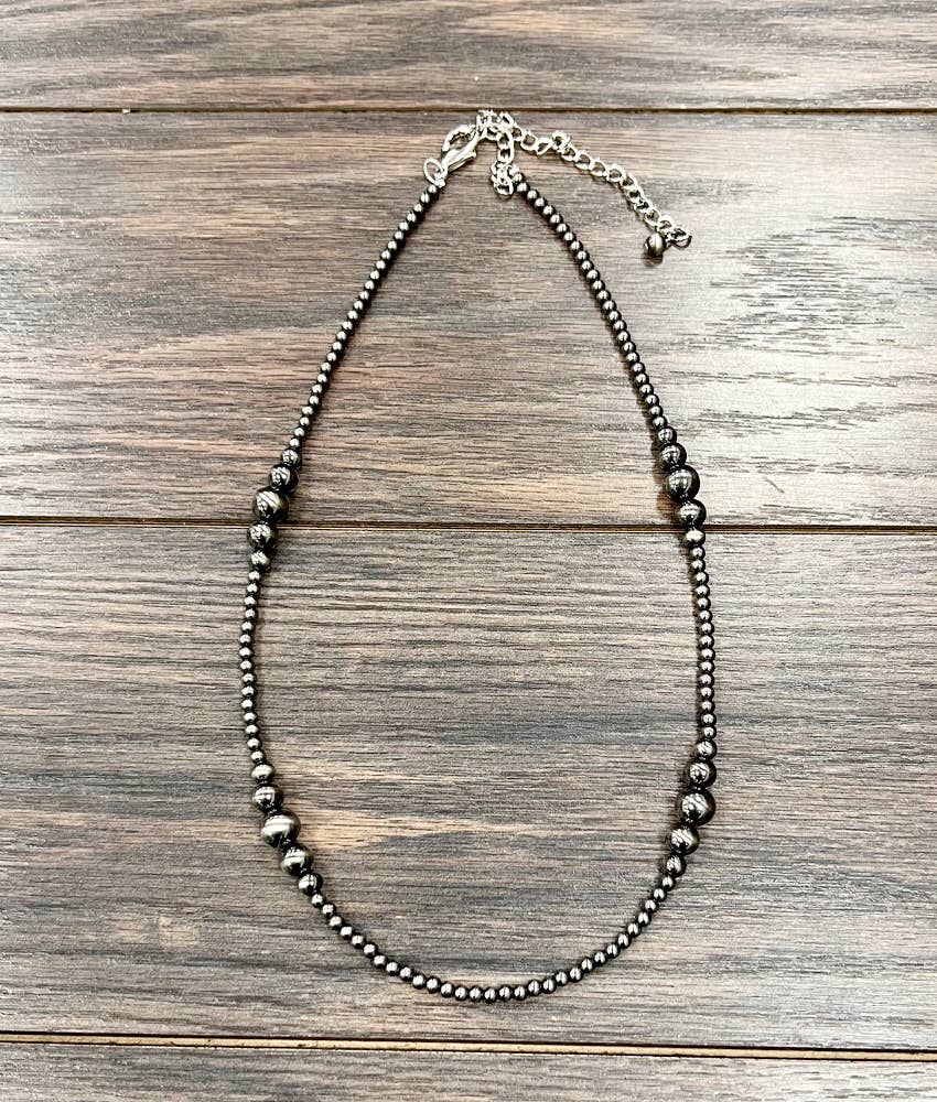 Kayla Pearl Necklace