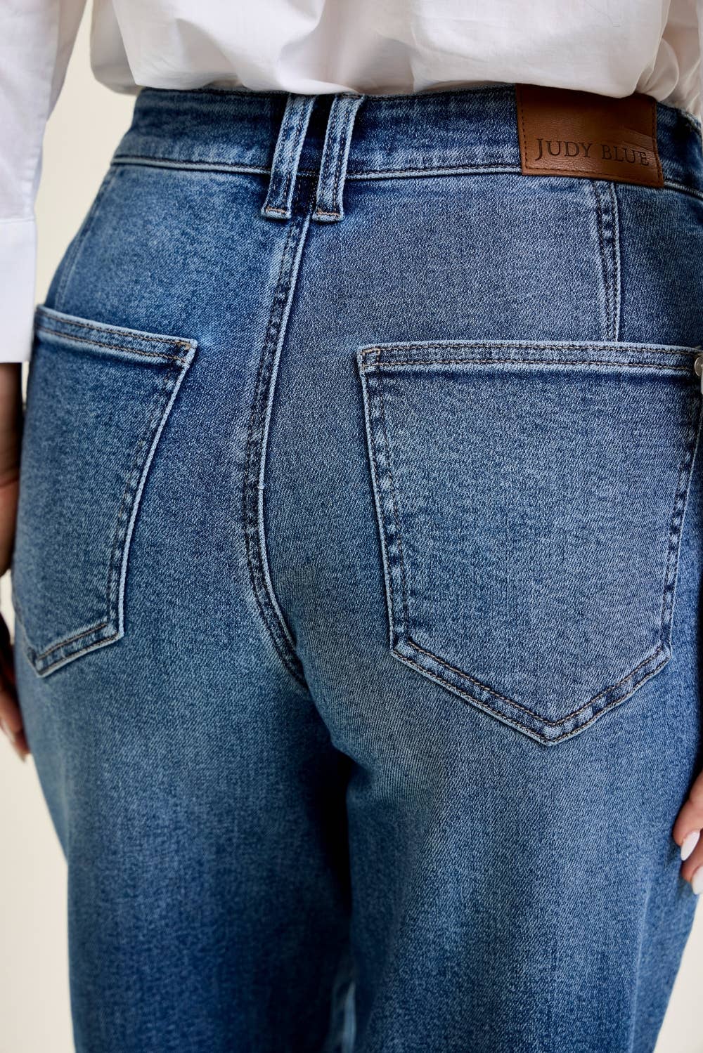 Harper Barrel Jeans