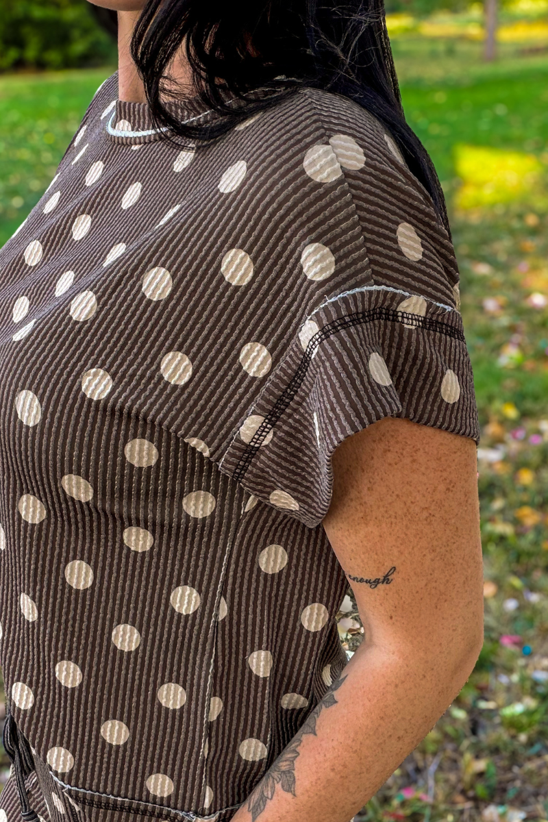Mocha Dot Top