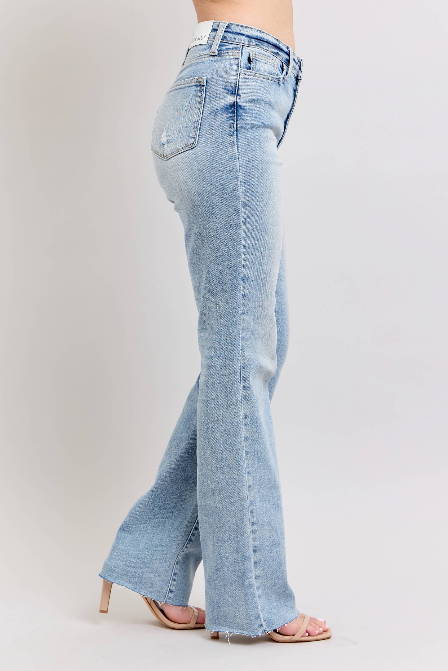 Judy Blue Light Wash Dad Jean