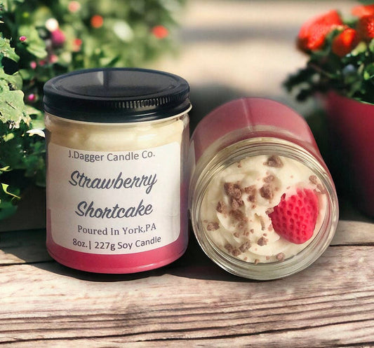 8oz. Strawberry Shortcake Soy Dessert Candle