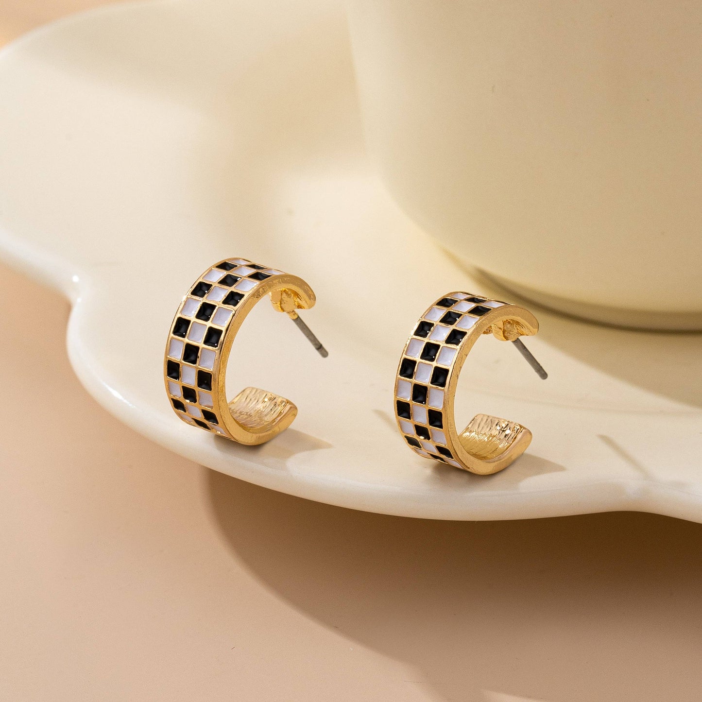 CHECKER   HOOP EARRINGS